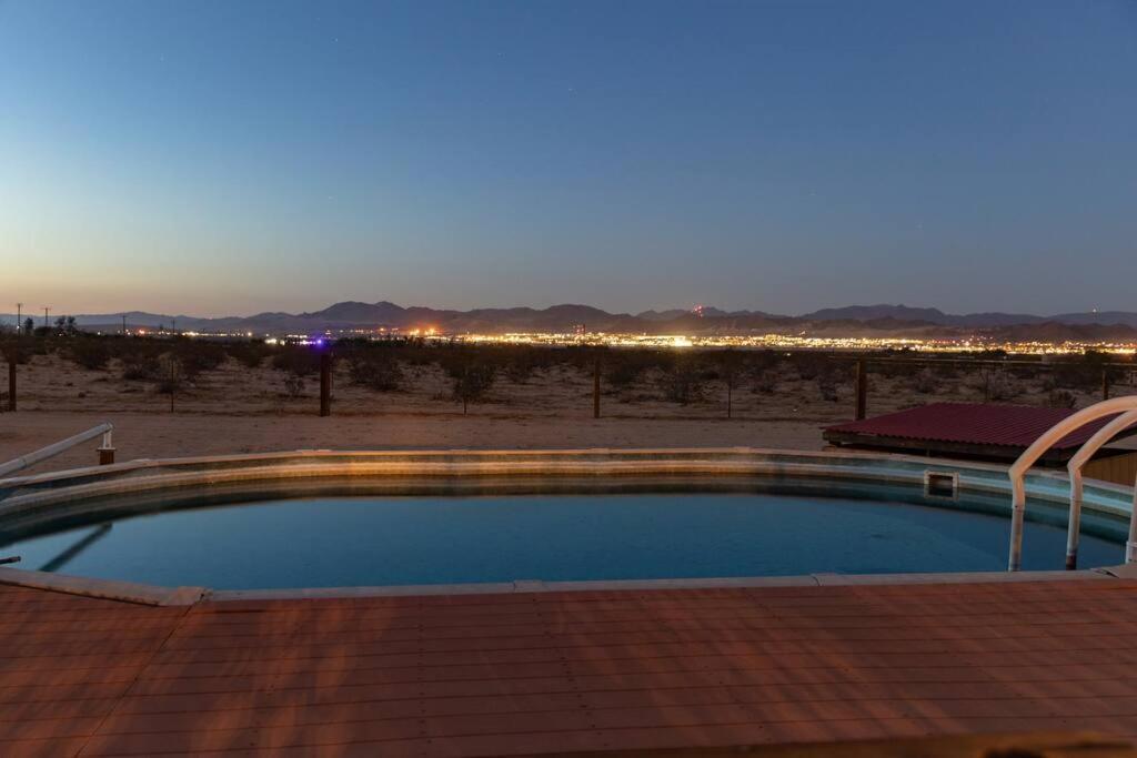 Sun Runner - Serene Desert Home W/Pool & Hot Tub Twentynine Palms Buitenkant foto