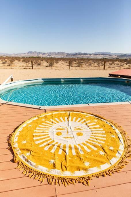 Sun Runner - Serene Desert Home W/Pool & Hot Tub Twentynine Palms Buitenkant foto